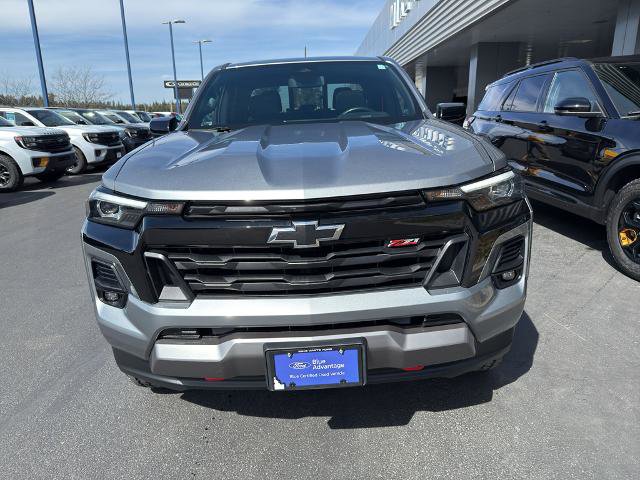 Used 2023 Chevrolet Colorado Z71 w/ Z71 Convenience Package 2 image 2