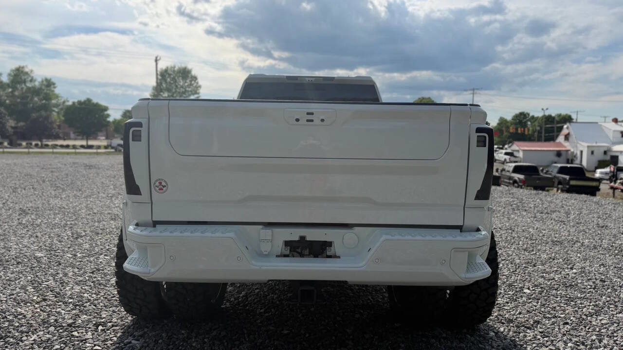 Used 2025 GMC Sierra 3500 Denali w/ Denali Reserve Package AWD/4WD image 6