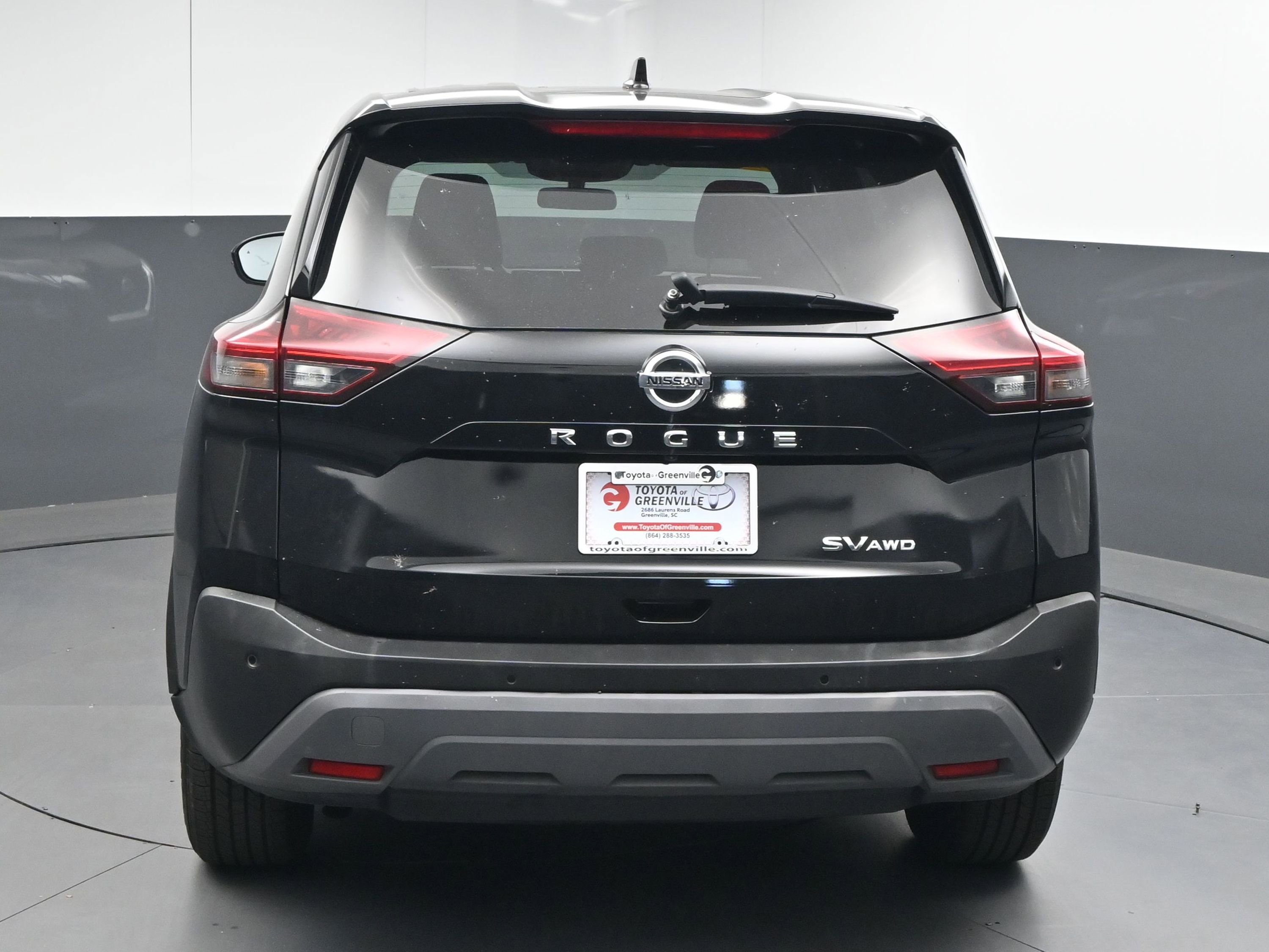 Used 2021 Nissan Rogue SV image 7