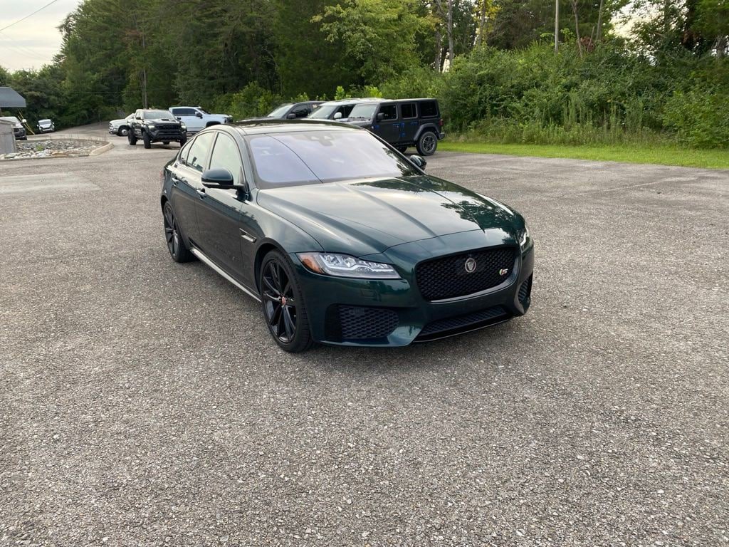 Used 2017 Jaguar XF S AWD/4WD image 3