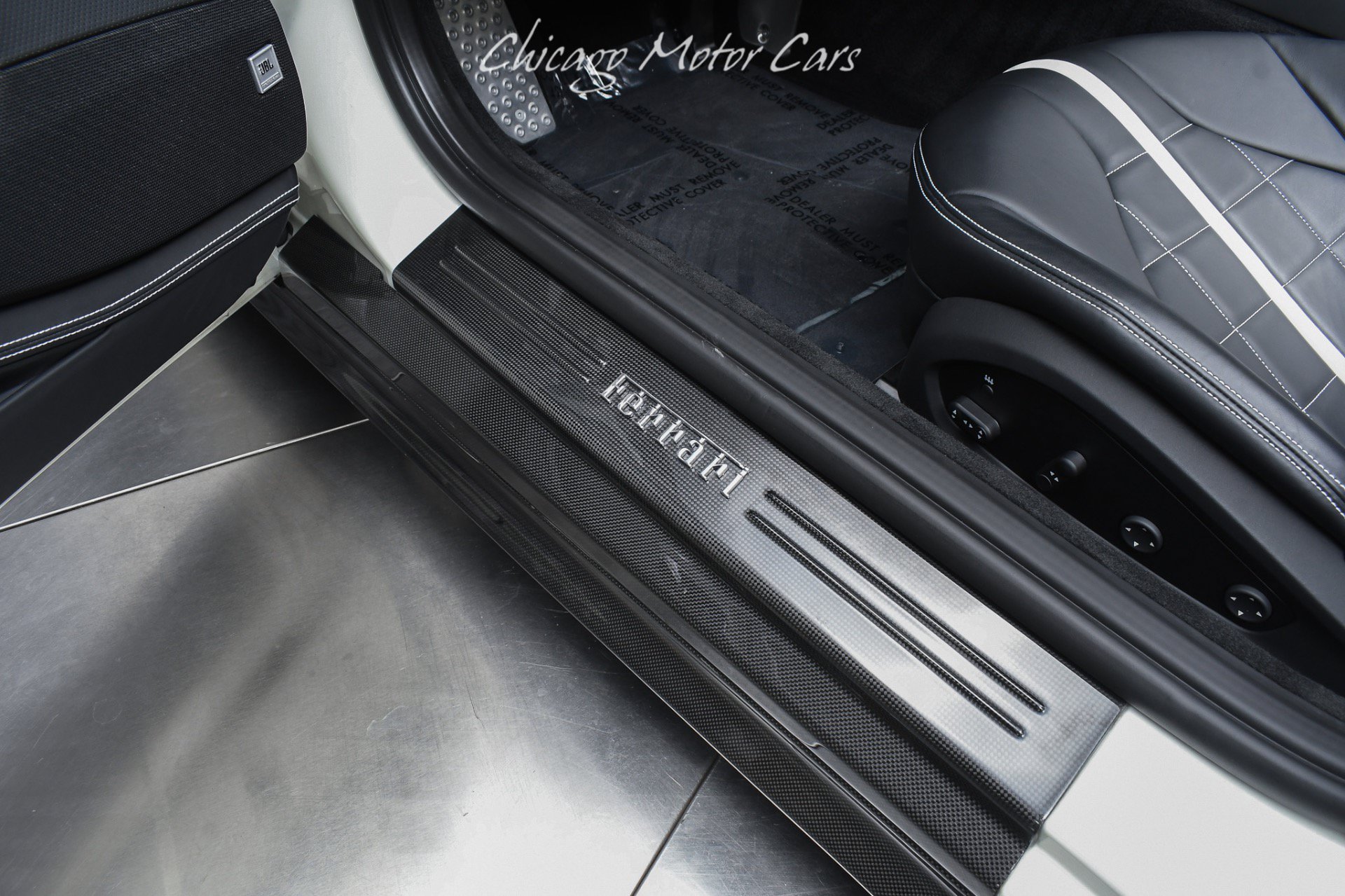 Used 2022 Ferrari 812 GTS RWD image 16