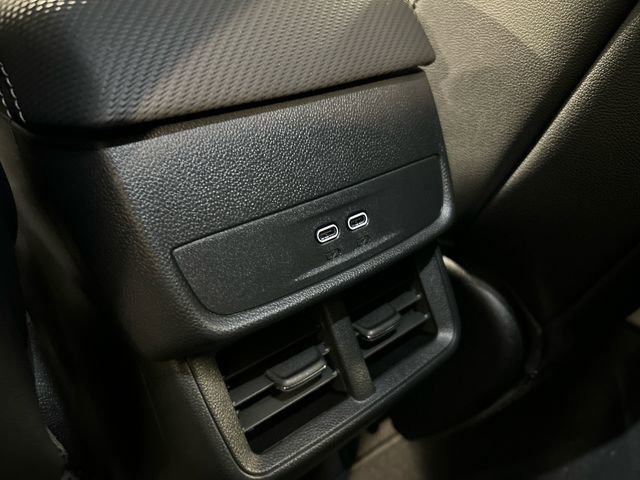 Used 2026 Chevrolet Equinox LT w/ Convenience Package II AWD/4WD image 26