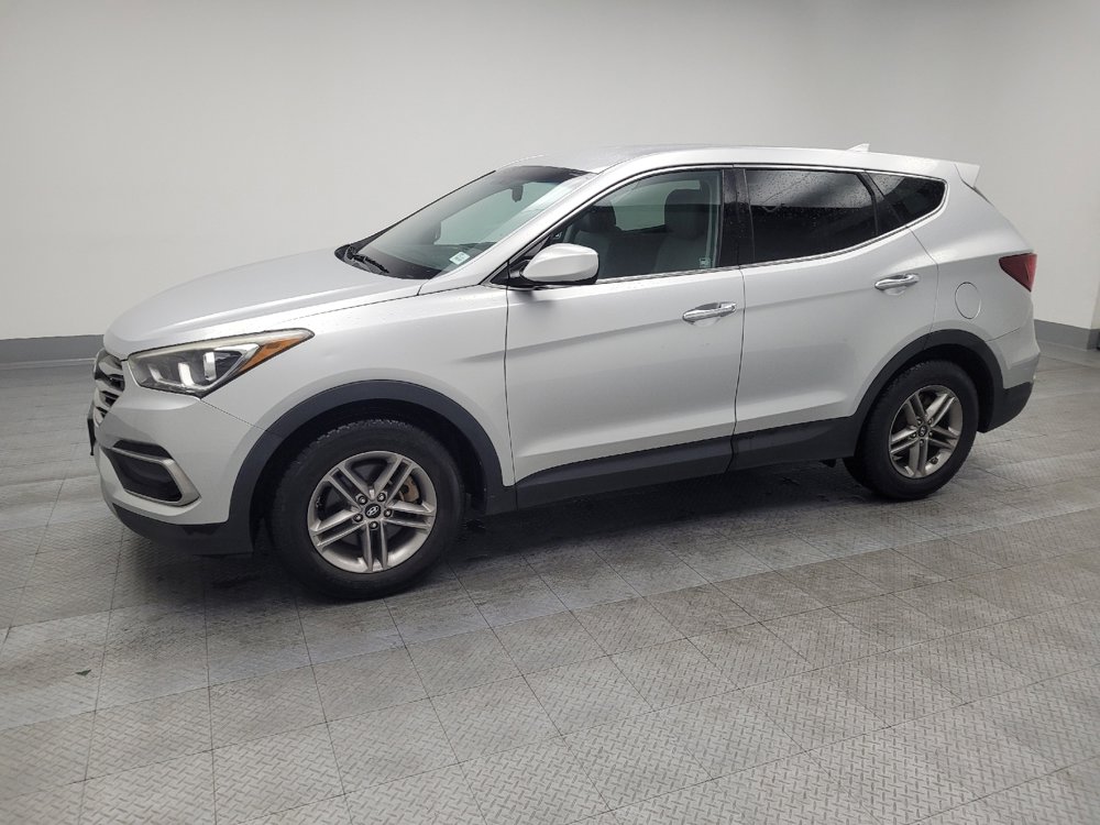 Used 2017 Hyundai Santa Fe Sport image 2