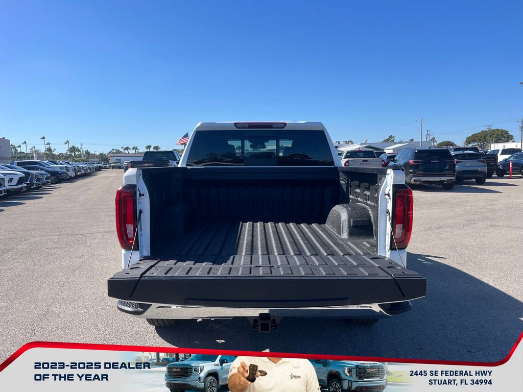 New 2026 GMC Sierra 1500 SLT w/ SLT Premium Plus Package image 17