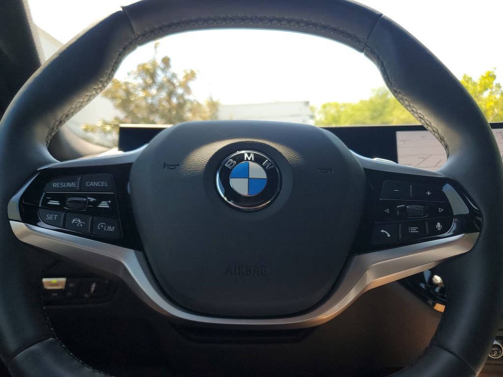 Used 2025 BMW 330i xDrive Sedan image 24