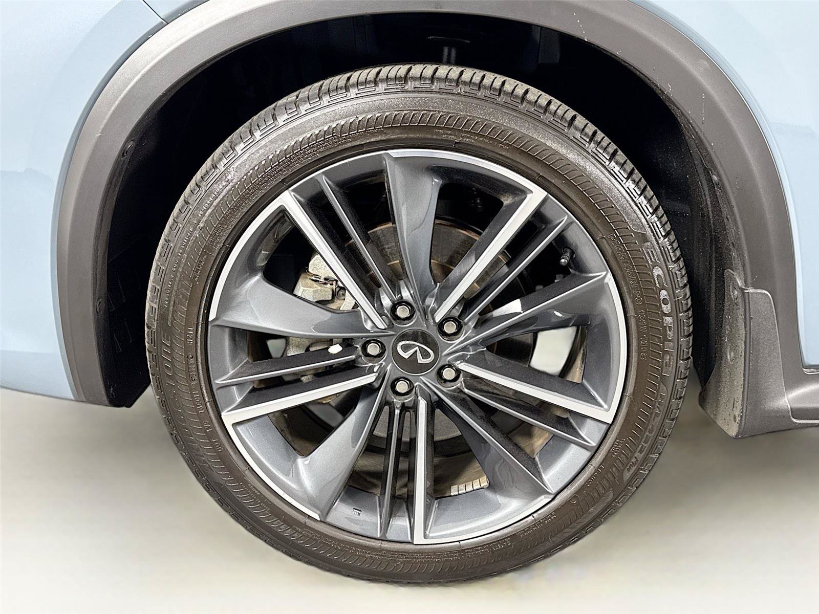 Used 2025 INFINITI QX50 Sport AWD/4WD image 45