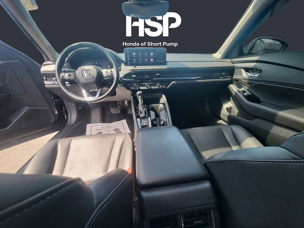 Used 2023 Honda Accord Touring image 10