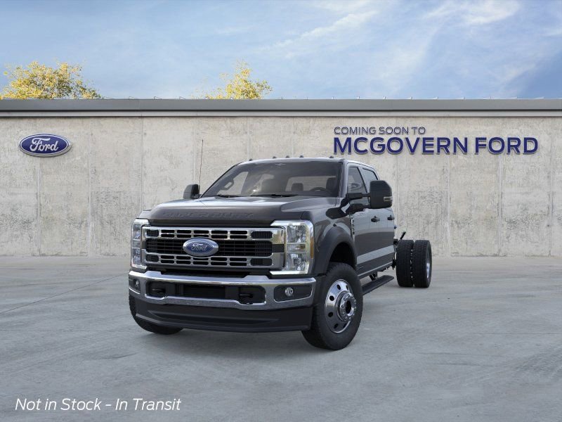 New 2026 Ford F550 4x4 Crew Cab image 3