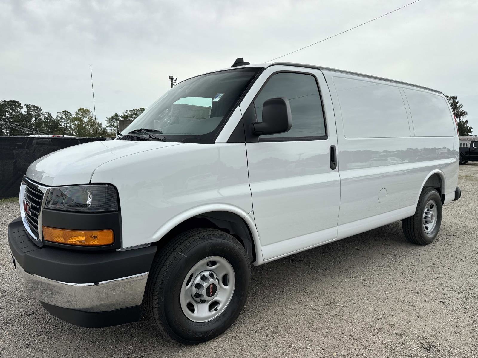 New 2025 GMC Savana 2500 w/ Driver Convenience Package image 7