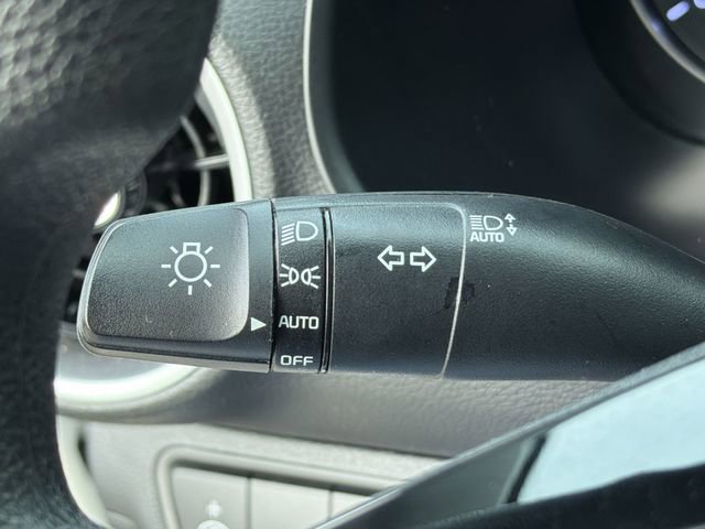 Used 2024 Kia Forte LXS image 31