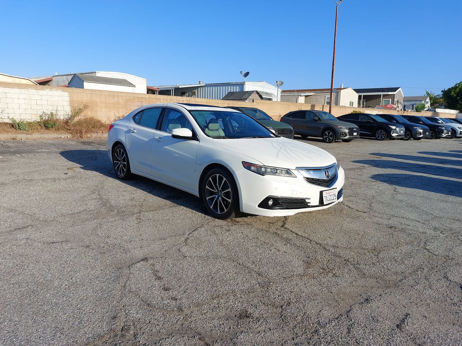 Used 2015 Acura TLX w/ Advance Package FWD image 3