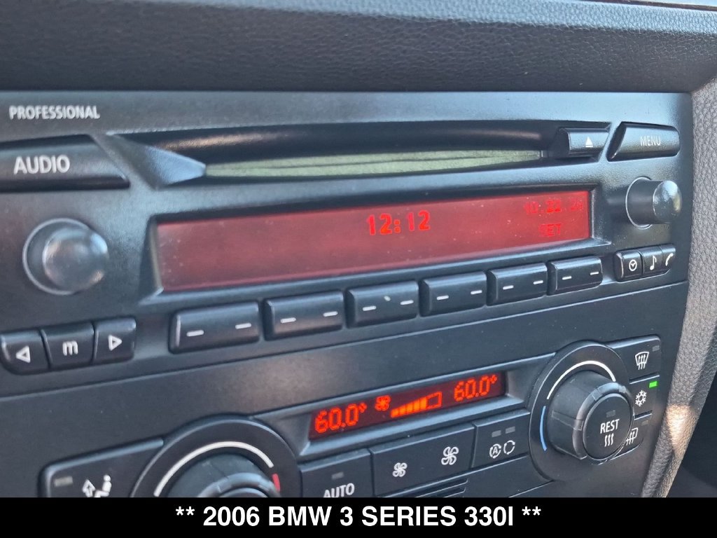 Used 2006 BMW 330i Sedan RWD image 23