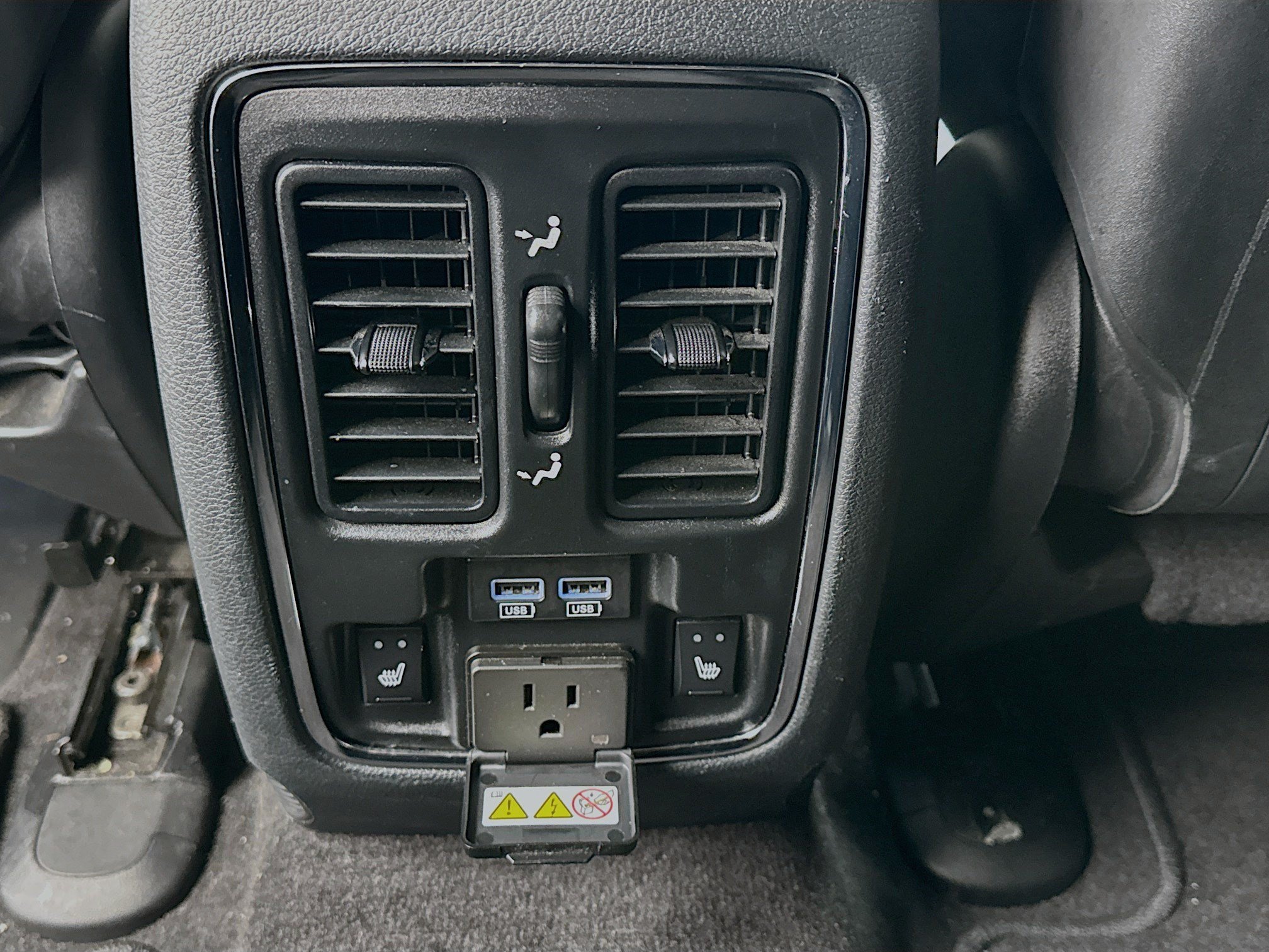 Used 2018 Jeep Grand Cherokee Limited RWD image 16