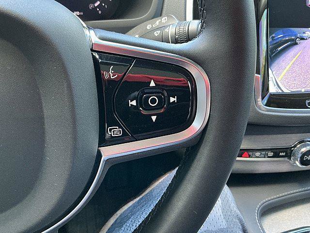 Certified 2023 Volvo XC90 B6 Ultimate w/ Protection Package Premier AWD/4WD image 29