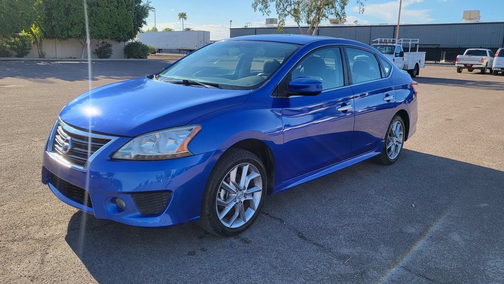 Used 2013 Nissan Sentra SR w/ Driver Pkg FWD image 4