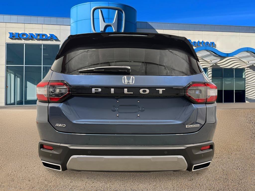 New 2026 Honda Pilot Touring image 4