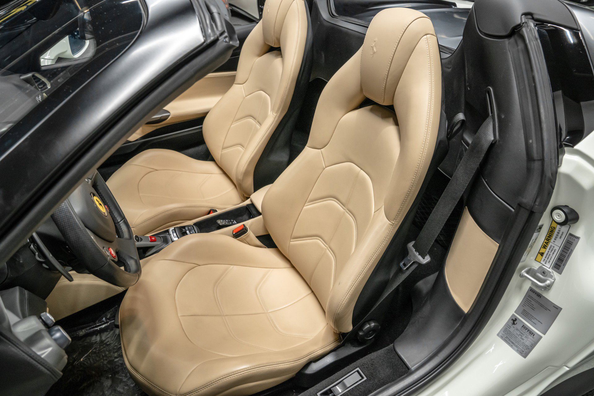 Used 2018 Ferrari 488 Spider image 23