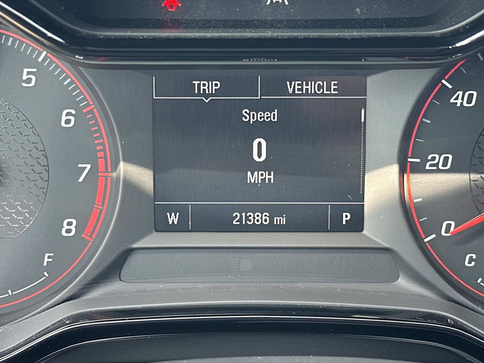 Certified 2024 Chevrolet Trax RS w/ Driver Confidence Package FWD image 20