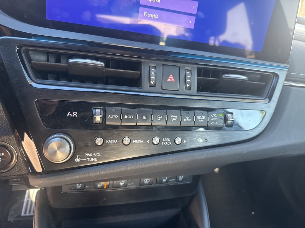 Used 2023 Lexus ES 300h F Sport image 20