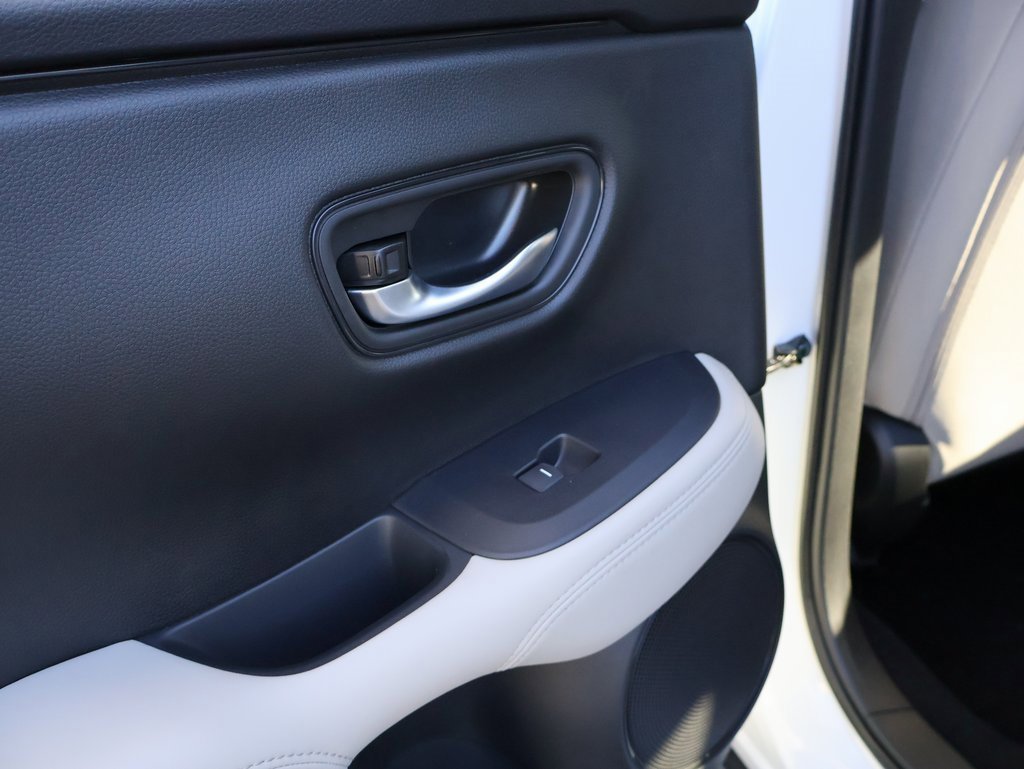 New 2026 Honda HR-V LX image 17