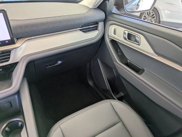 New 2026 Ford Explorer Active w/ Active Comfort Package RWD image 13