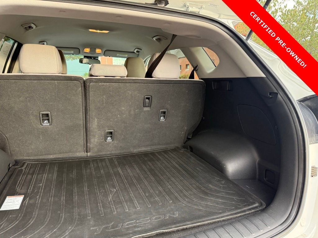 Certified 2021 Hyundai Tucson SE w/ Cargo Package image 35