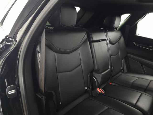 Certified 2022 Cadillac XT5 Premium Luxury w/ Technology Package image 40
