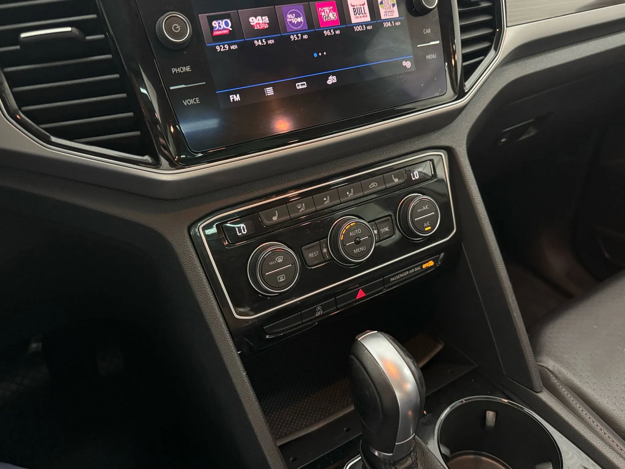 Used 2018 Volkswagen Atlas SEL image 27