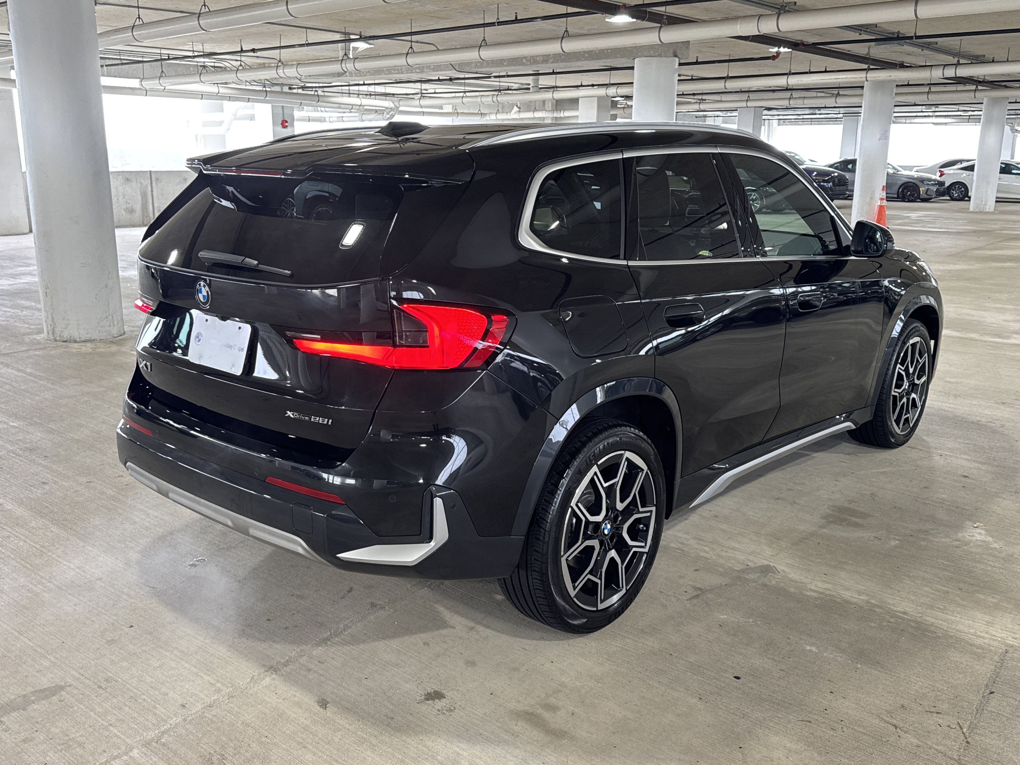 Certified 2025 BMW X1 xDrive28i w/ Convenience Package image 8