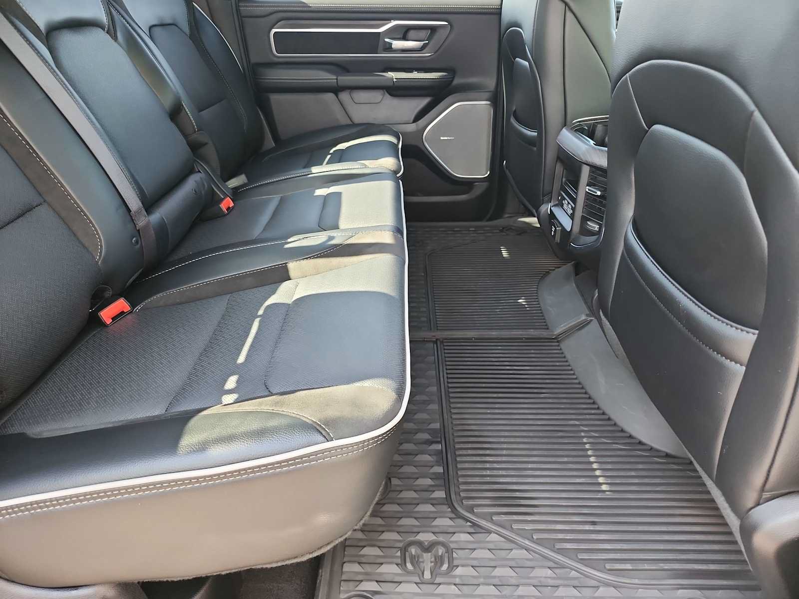 Used 2026 RAM 1500 Laramie w/ Night Edition AWD/4WD image 17
