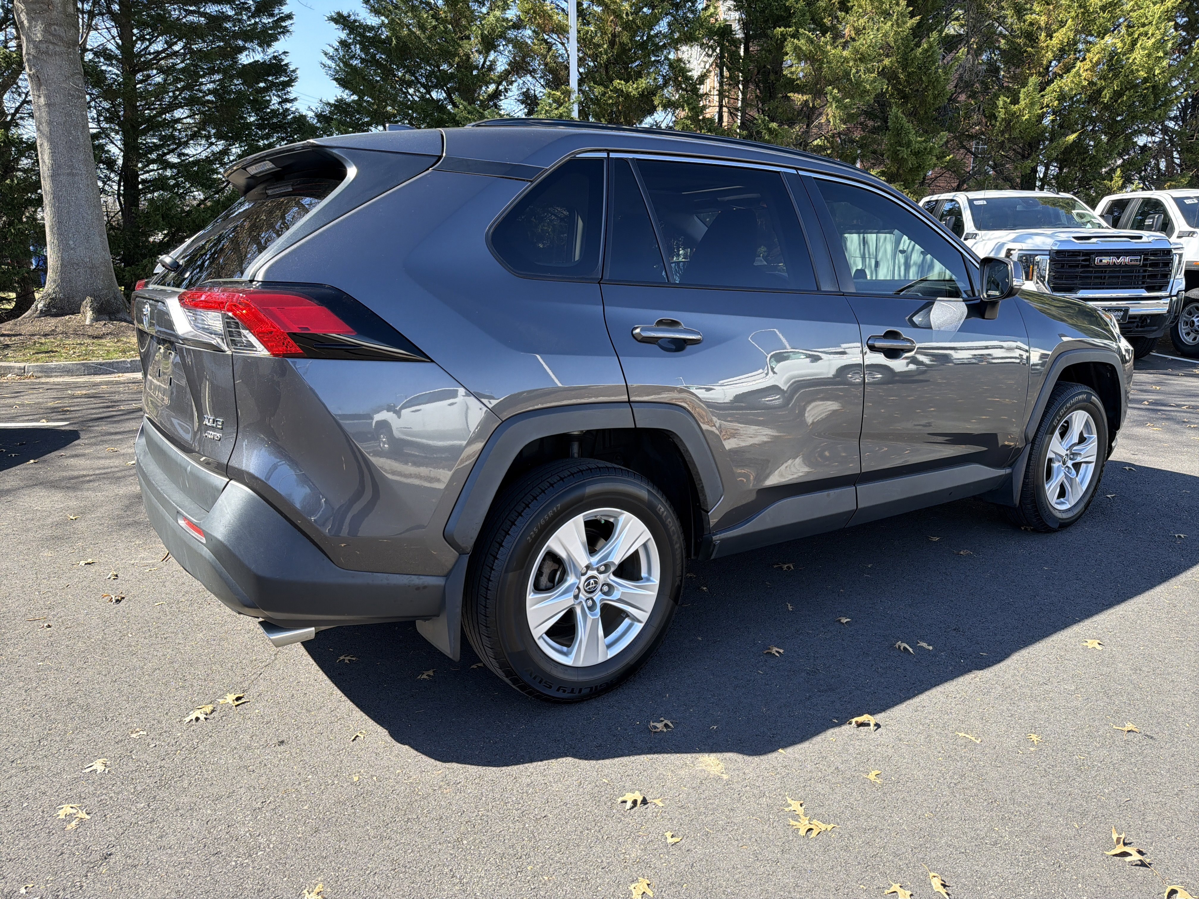 Used 2019 Toyota RAV4 XLE w/ All Weather Liner Package image 10