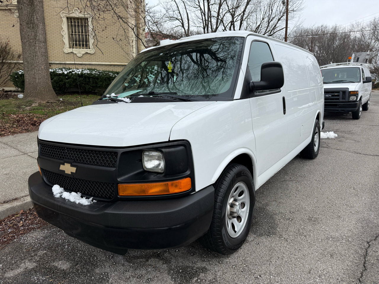 Used 2014 Chevrolet Express 1500 AWD image 1