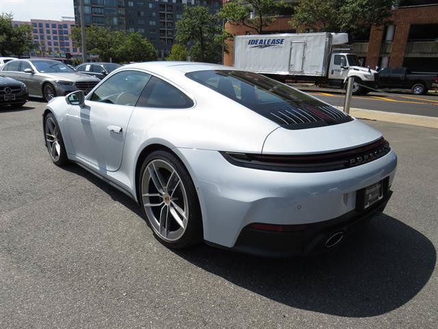 Used 2025 Porsche 911 Carrera RWD image 2