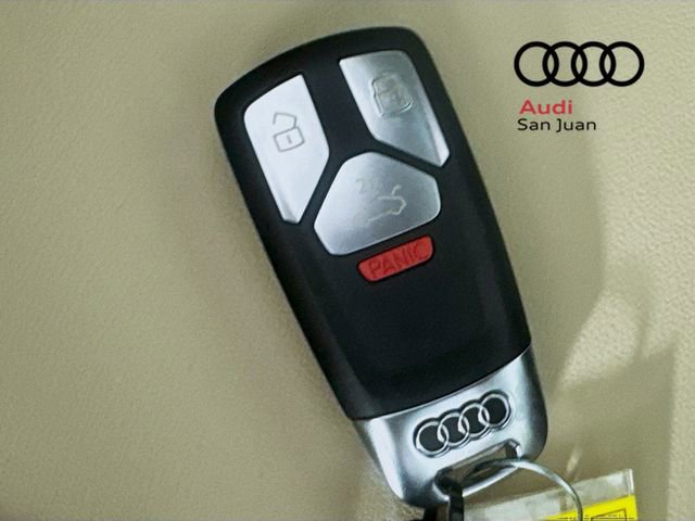 Used 2024 Audi Q5 2.0T Premium w/ Convenience Package image 38