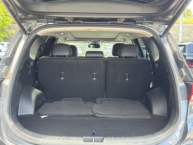 Used 2023 Hyundai Santa Fe SEL w/ Premium Package AWD/4WD image 12