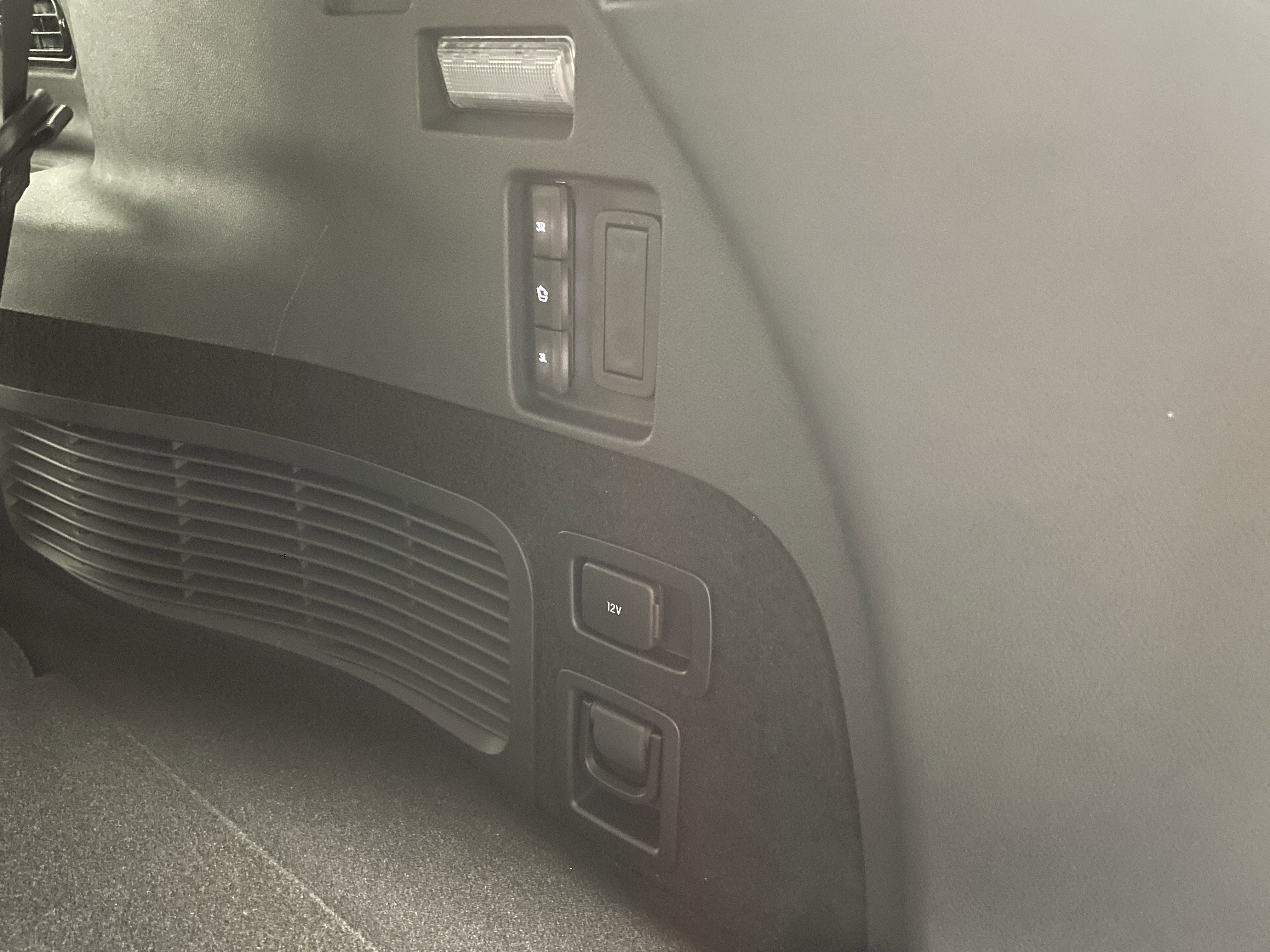 New 2025 Lincoln Aviator Reserve w/ Luxury Package image 29