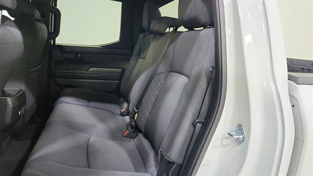 Used 2024 Toyota Tacoma SR RWD image 19