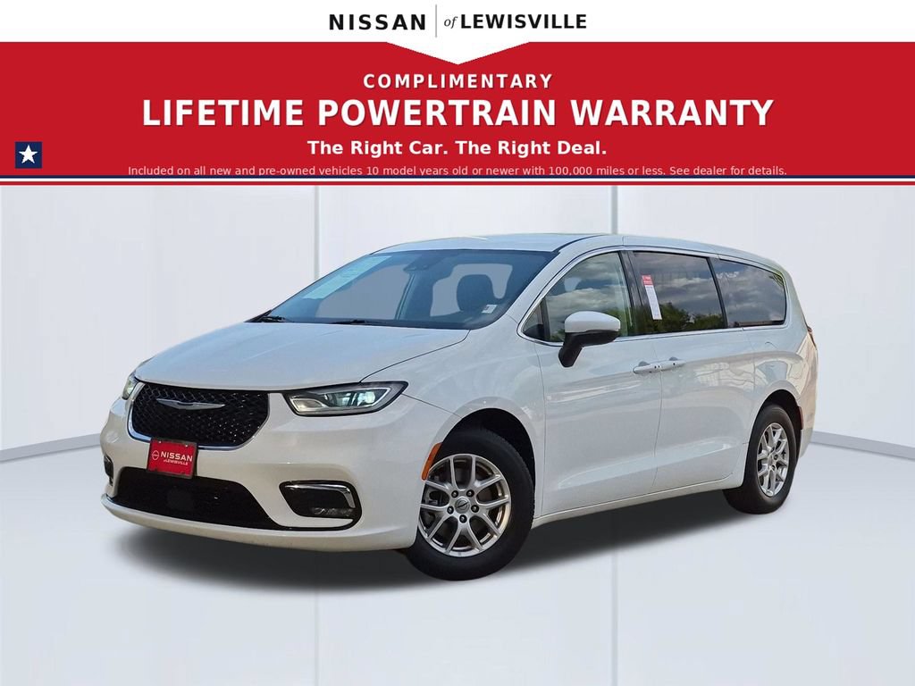 Used 2023 Chrysler Pacifica Touring-L
