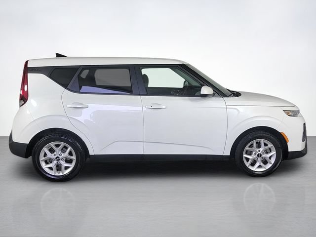 Used 2022 Kia Soul S FWD video 2