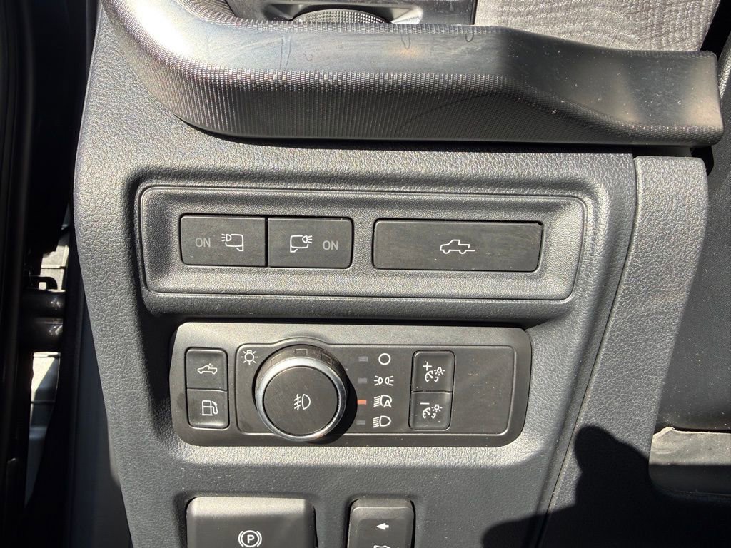 Used 2021 Ford F150 Platinum w/ Equipment Group 701A High image 23