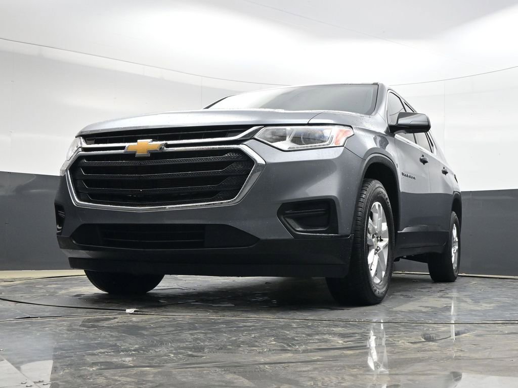 Used 2020 Chevrolet Traverse LS image 27