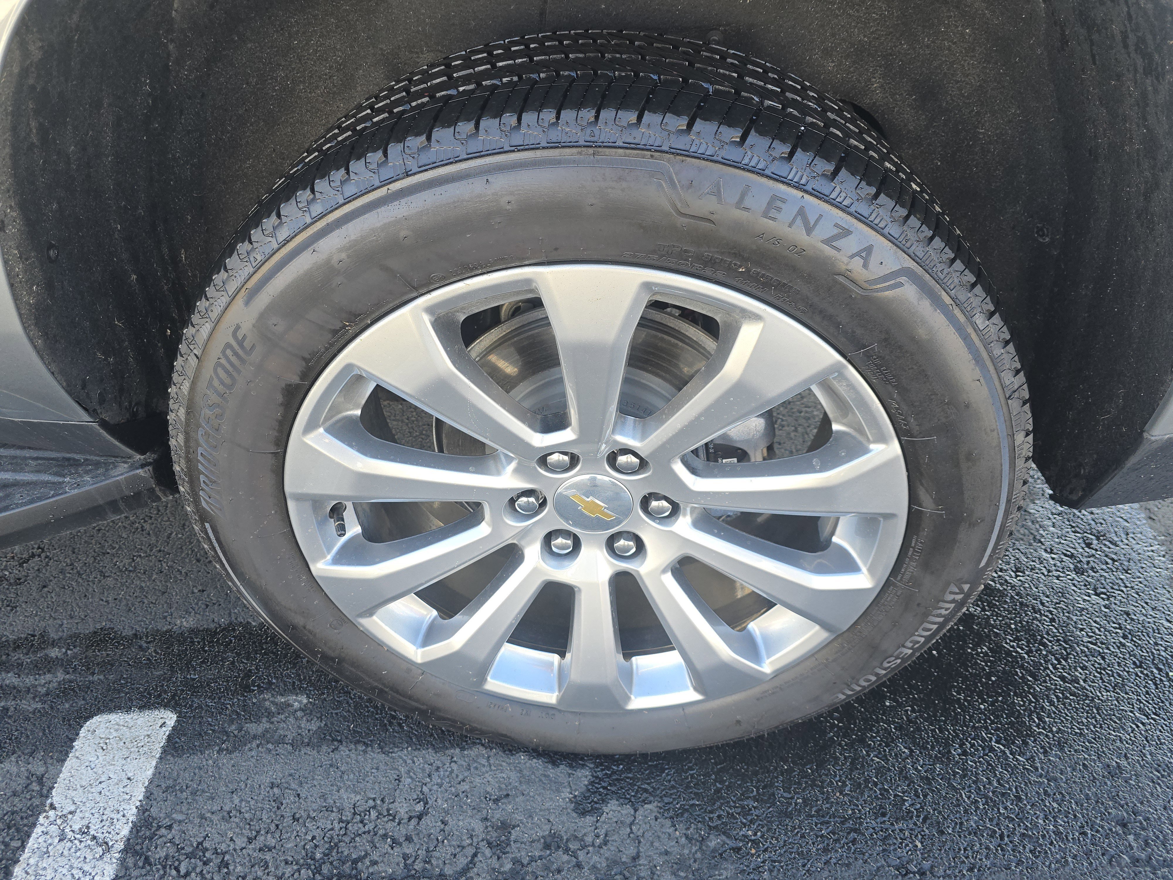 New 2025 Chevrolet Suburban Premier image 12