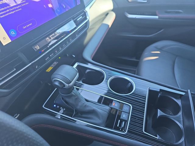 Certified 2025 Toyota Sienna XSE image 26