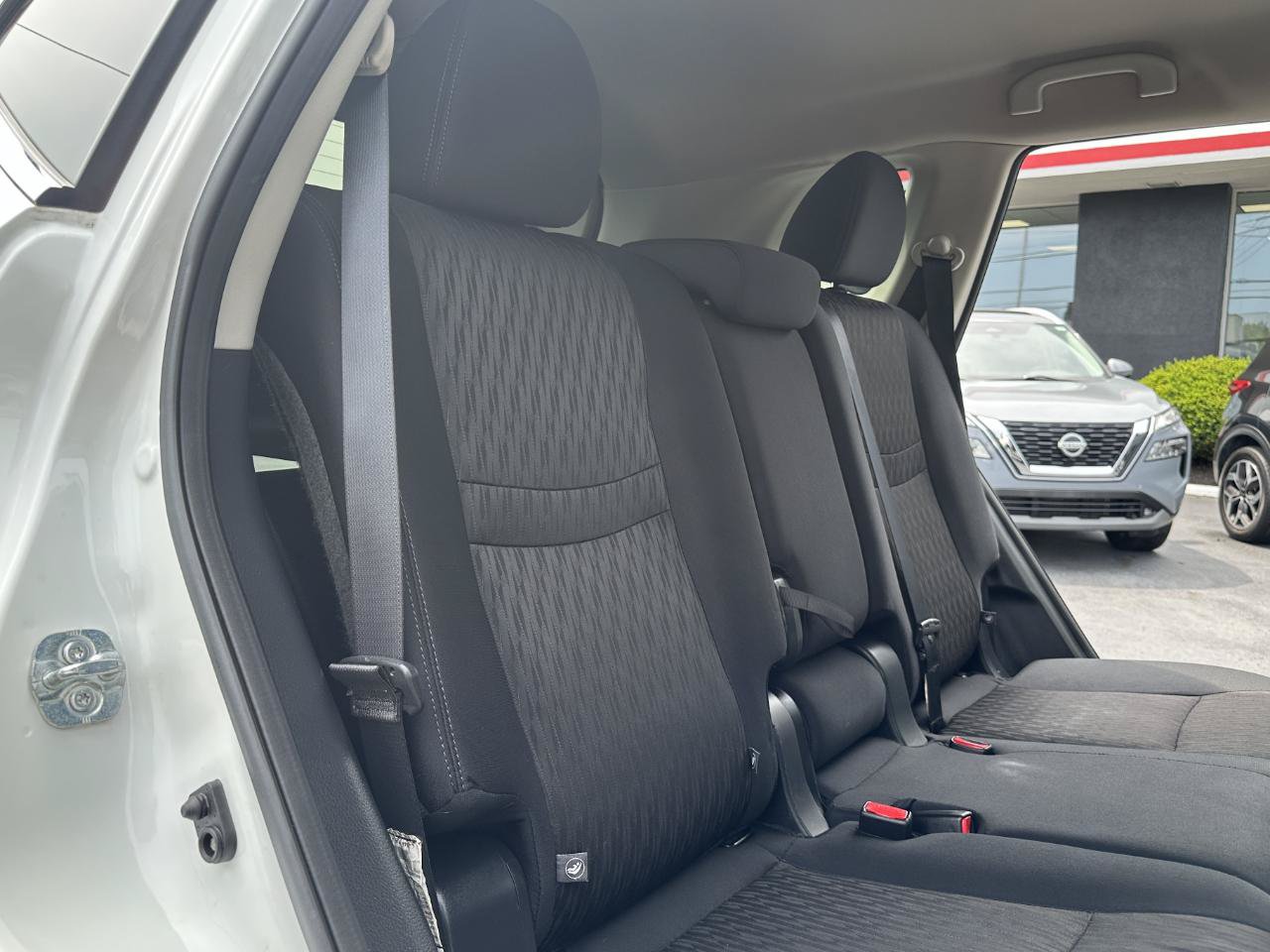 Used 2019 Nissan Rogue S w/ Special Edition Package AWD/4WD image 40