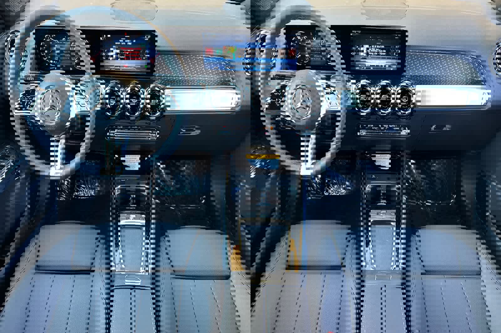 New 2026 Mercedes-Benz GLB 250 image 12