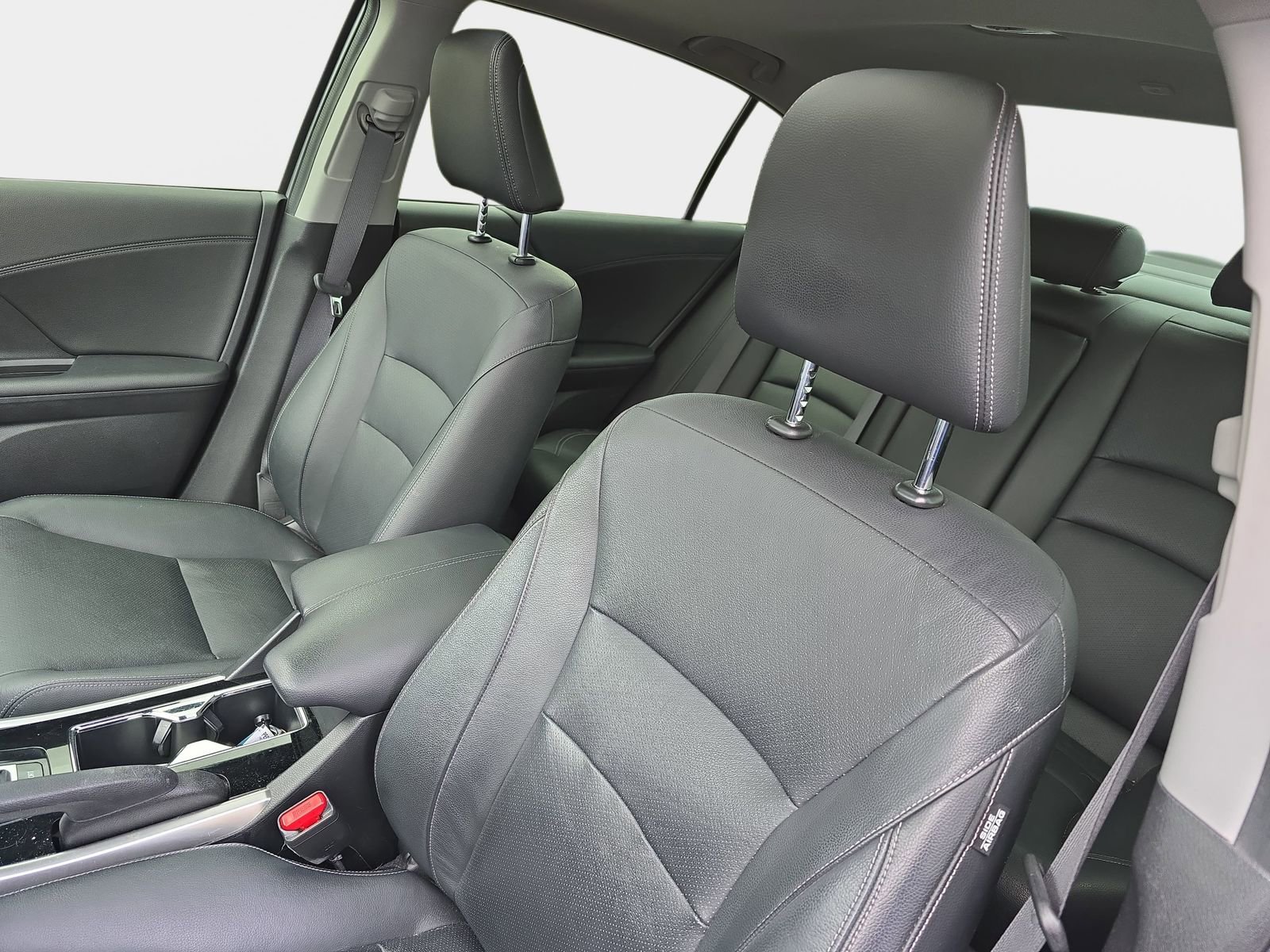 Certified 2017 Honda Accord EX-L image 10
