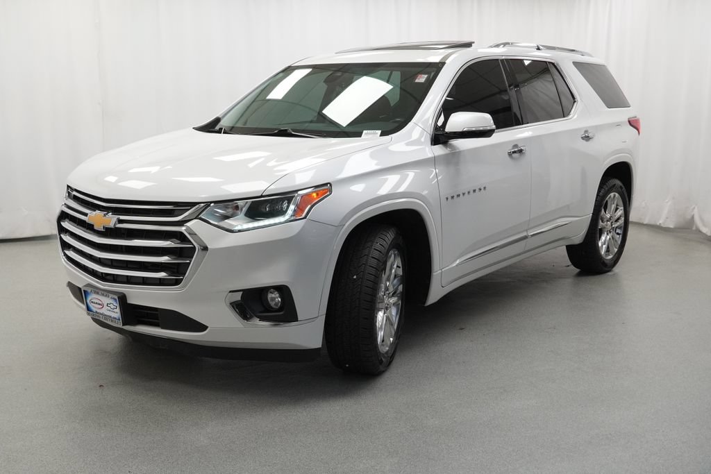 Used 2019 Chevrolet Traverse High Country w/ LPO, Floor Liner Package AWD/4WD image 3