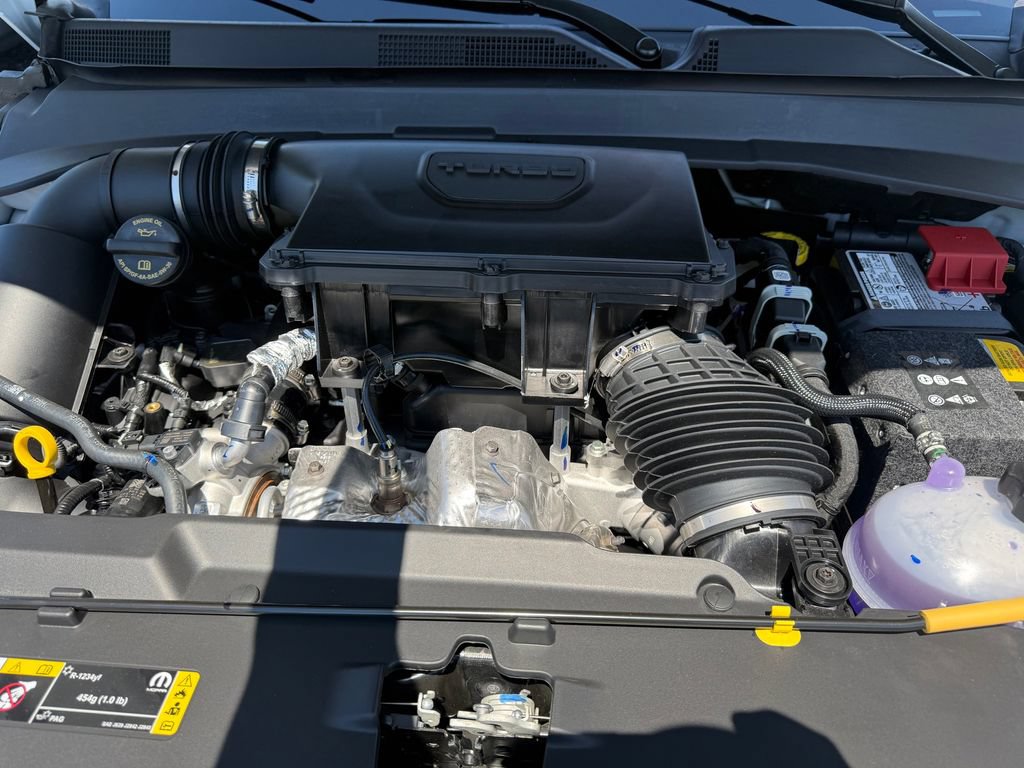 New 2026 Jeep Compass Latitude AWD/4WD image 17