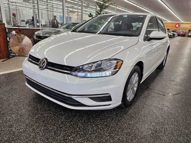 Used 2019 Volkswagen Golf S FWD image 1