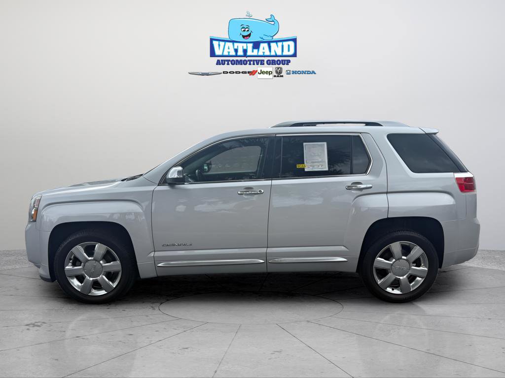 Used 2015 GMC Terrain Denali FWD image 2